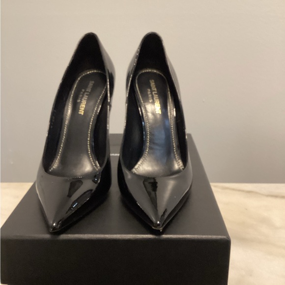 100% Authentic YSL “Opyum” Point Toe Black Patent Leather Logo Pumps - Picture 6 of 10